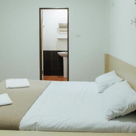 Cheaper Room Surat Thani Buitenkant foto