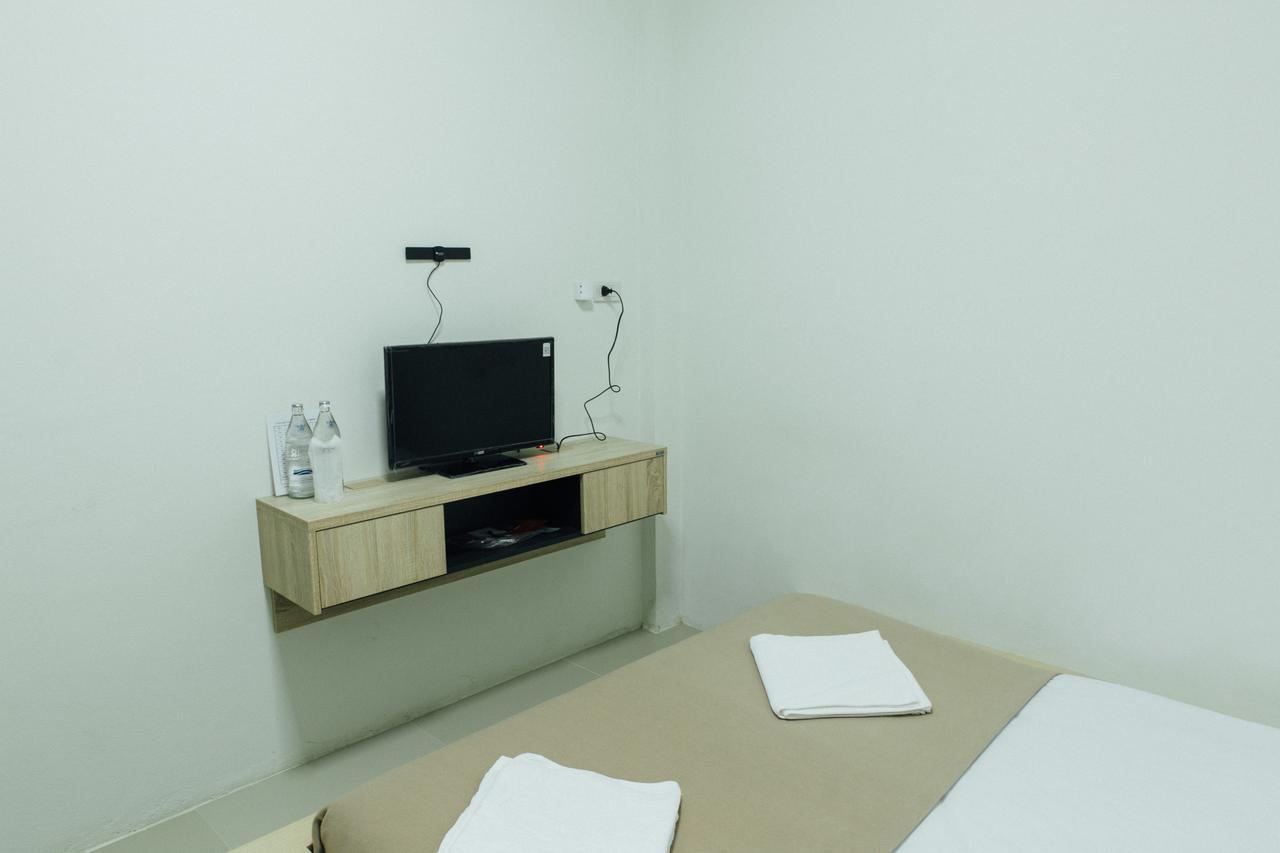 Cheaper Room Surat Thani Buitenkant foto