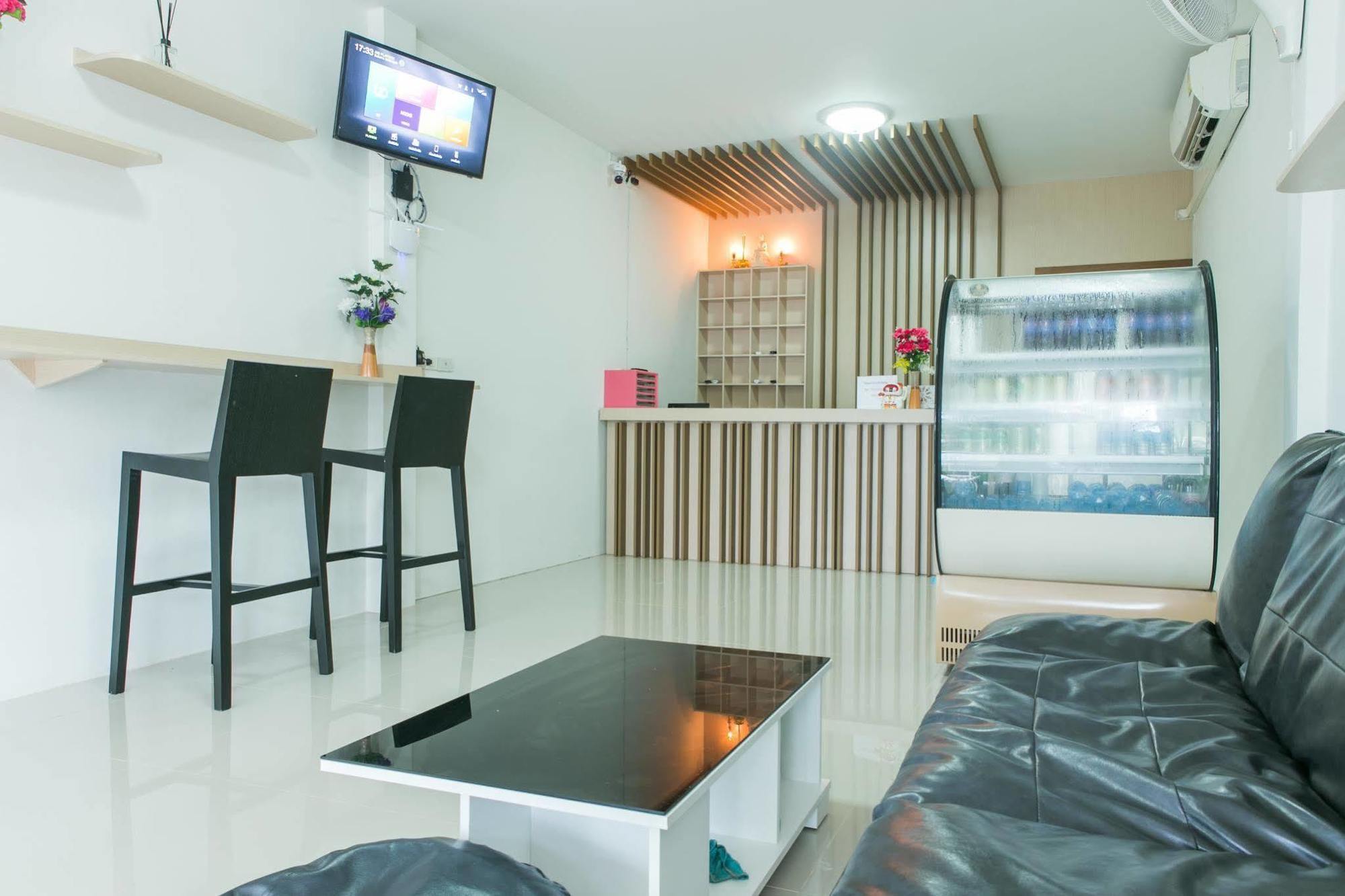 Cheaper Room Surat Thani Buitenkant foto